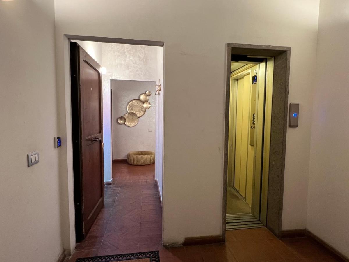 דירות רומא Campo De Fiori Chic מראה חיצוני תמונה