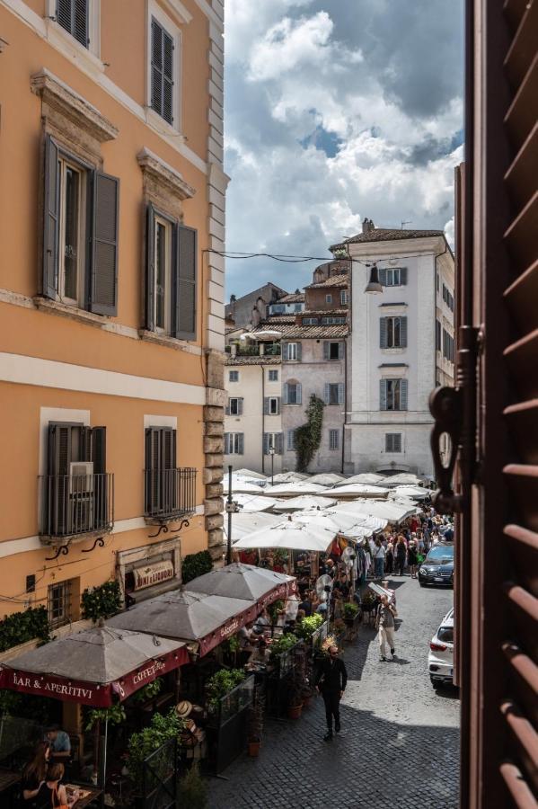 דירות רומא Campo De Fiori Chic מראה חיצוני תמונה